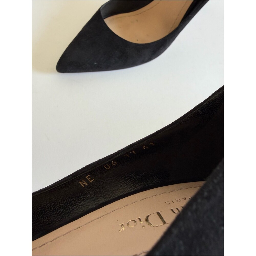 Dior Dioramour Black Suede Pointed-Toe Pumps - Picture 4 of 7